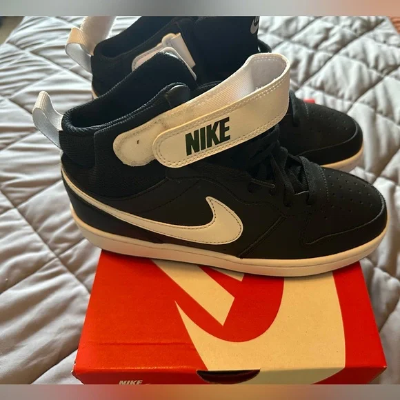 Nike Court Borough 2 High Tops - Picture 3 of 7